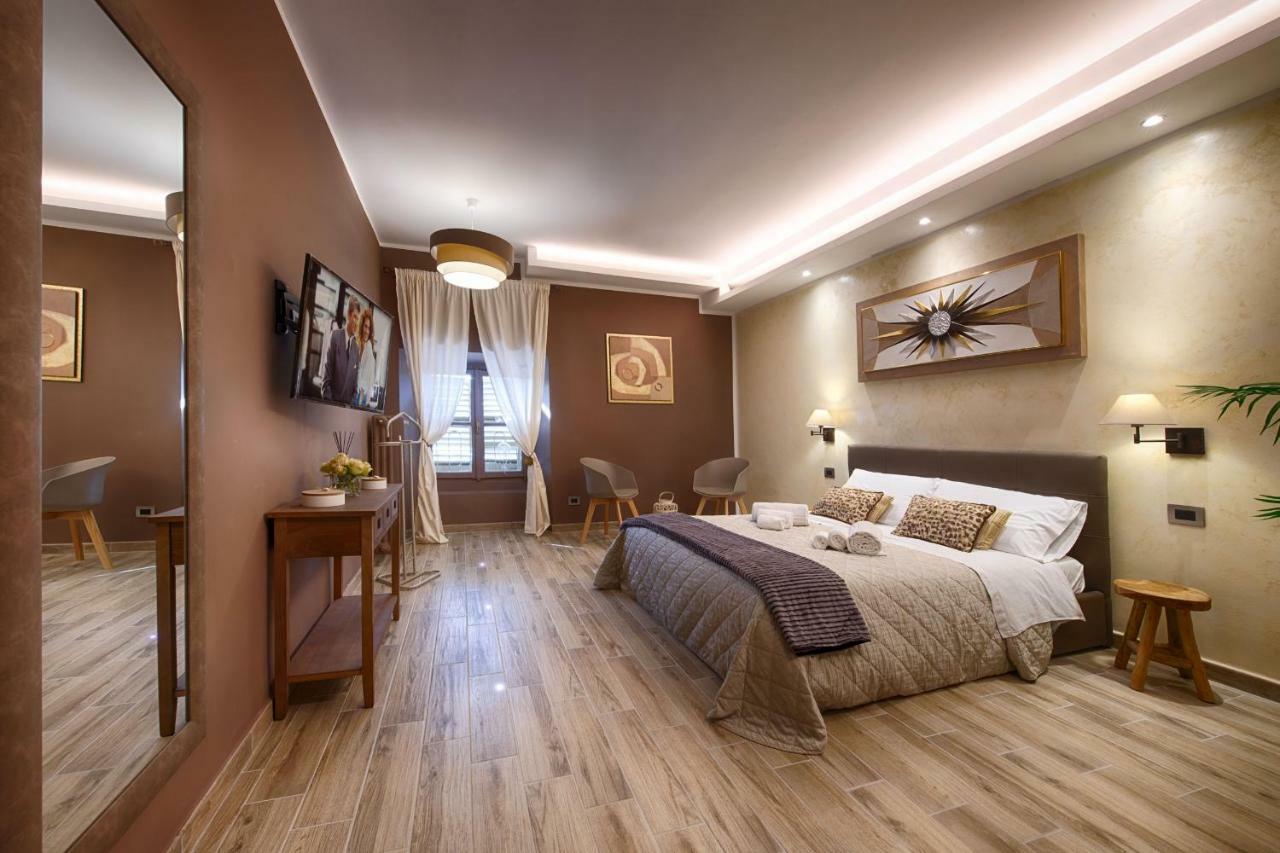 Vacancy 3 - Elegant & Romantic House With A View Of Piazza Vittorio/gran Madre Apartment *